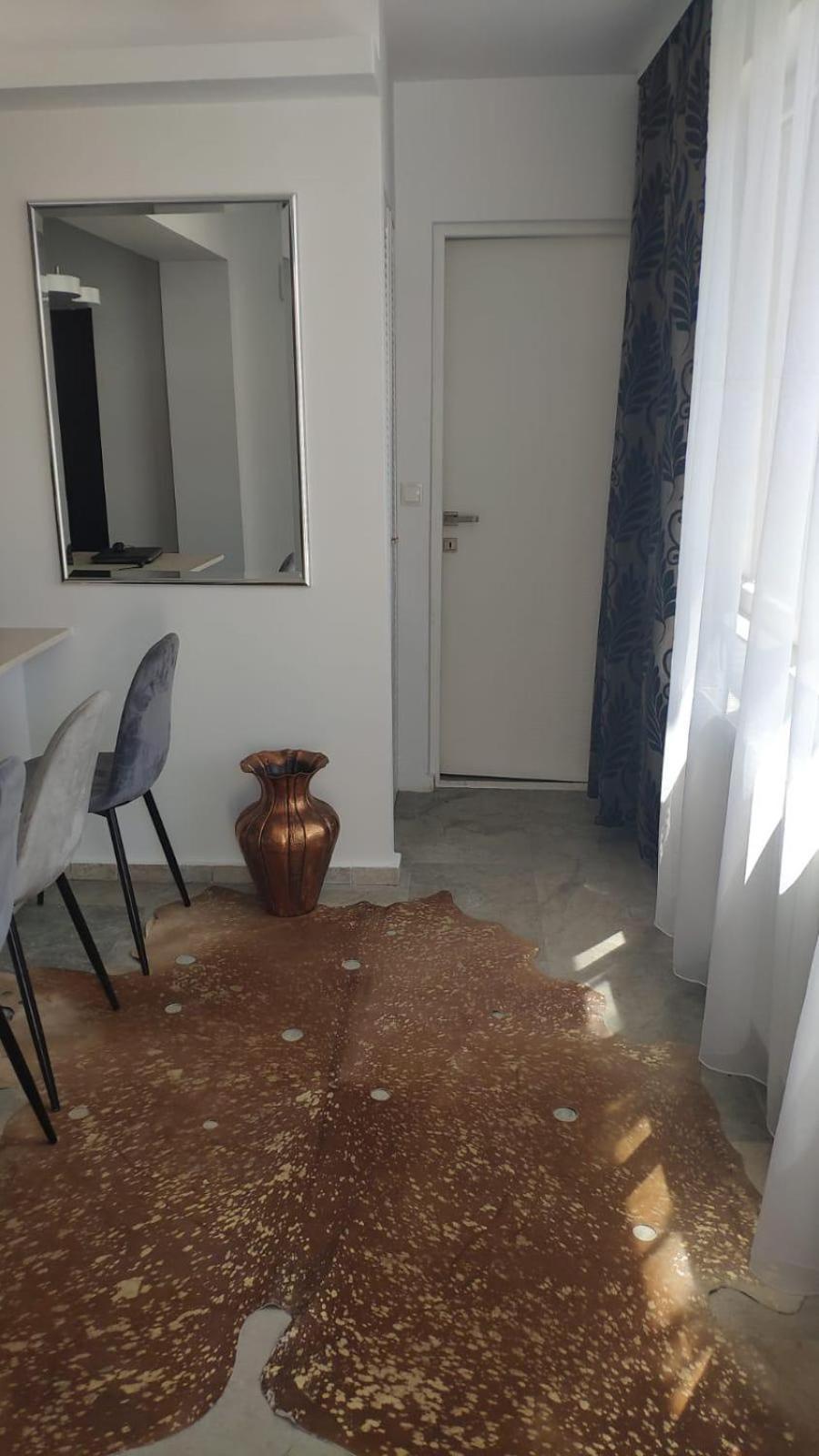 Luxus Cluj Airport Apartments Eksteriør billede
