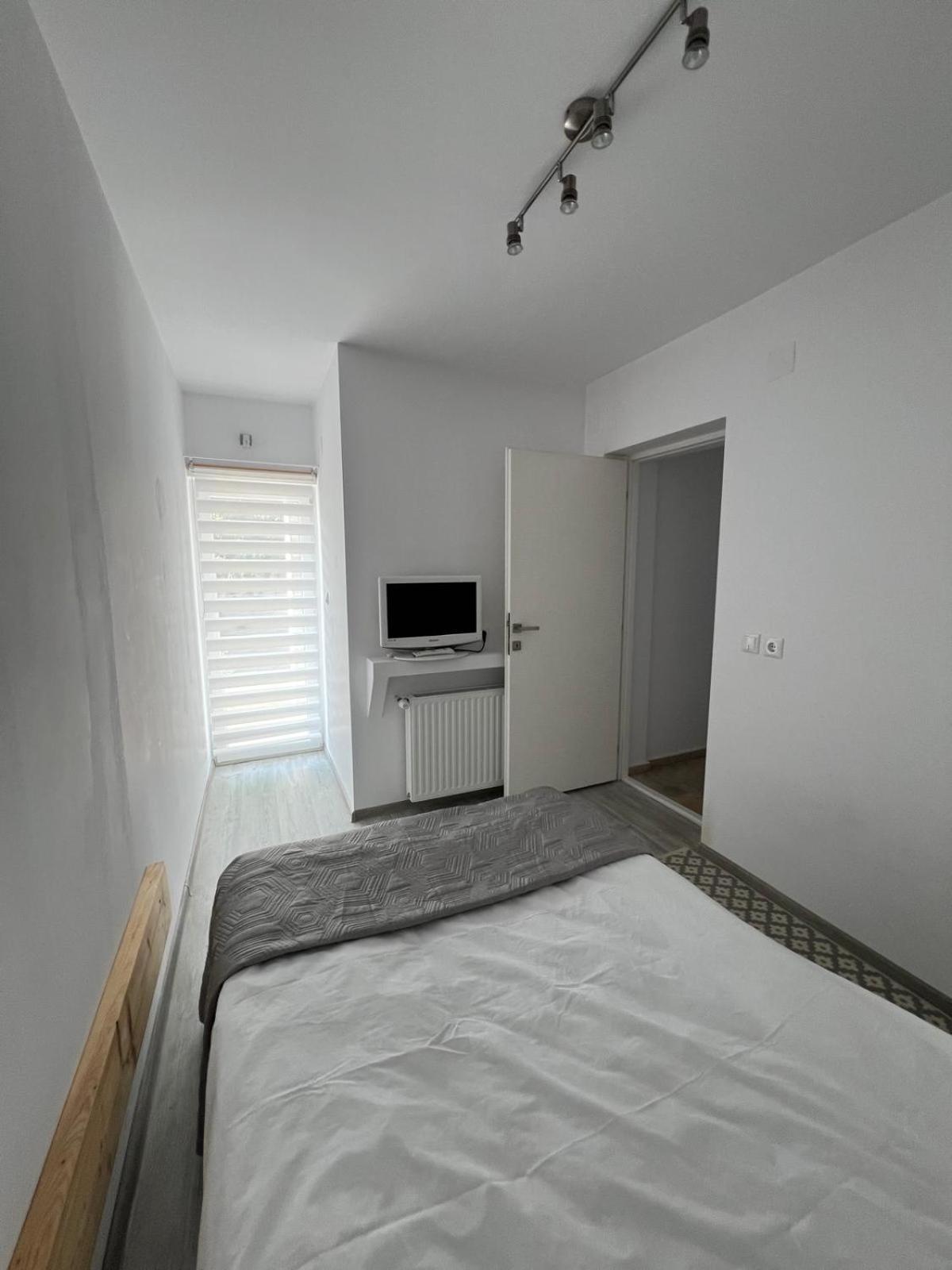 Luxus Cluj Airport Apartments Eksteriør billede
