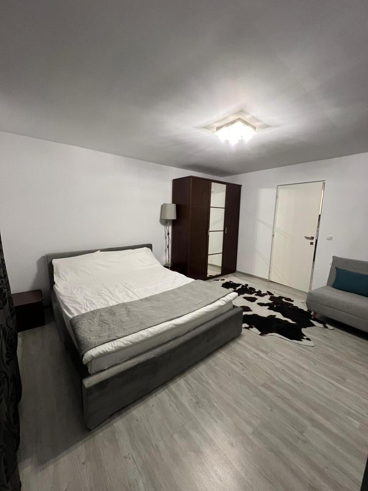 Luxus Cluj Airport Apartments Eksteriør billede